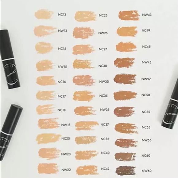 NEW MAC Studio Sculpt Foundation SPF
15 NC37 - Picture 6 of 6